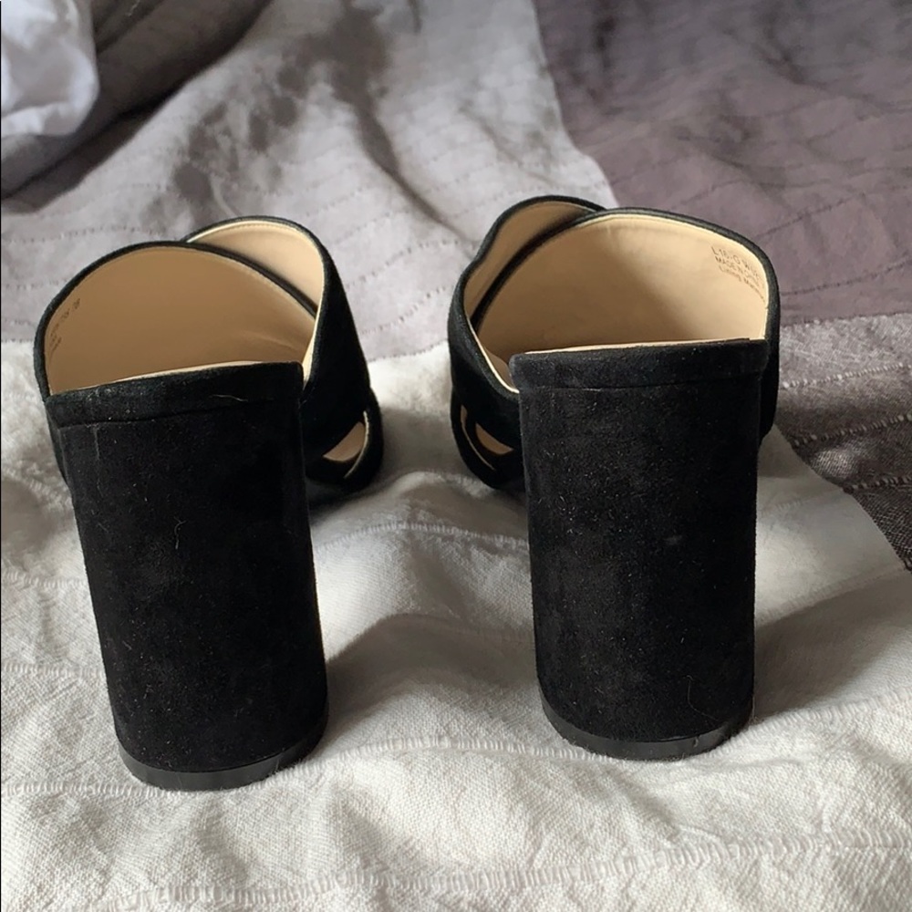 Sandals - Picture 3 of 5